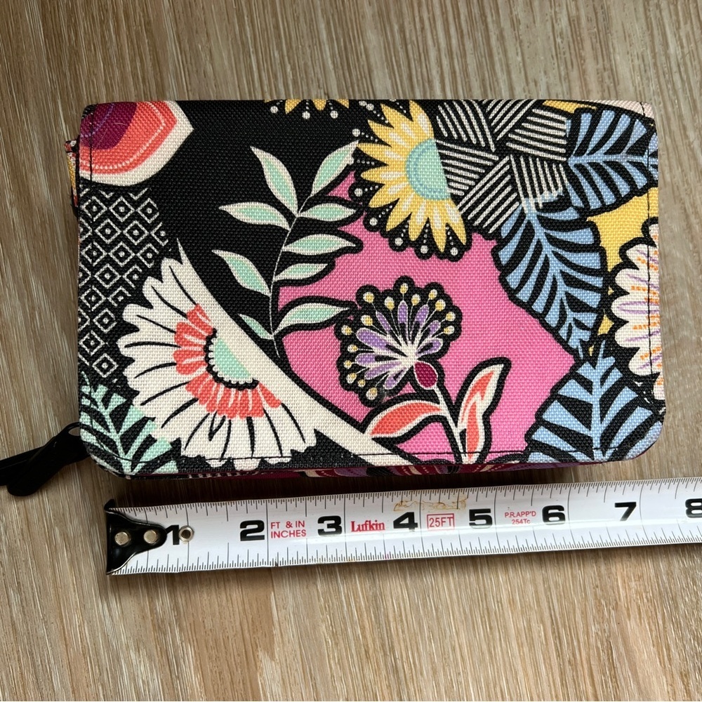 Vera Bradley Floral Zip Around Wallet Pink Interior Organizer - Picture 6 of 7